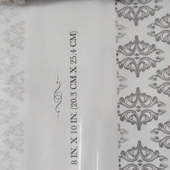 Luxe Collection Silver and White Decorative Frame - Picture 3 of 4